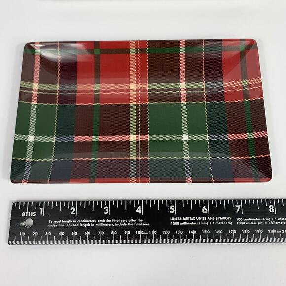 TOMMY BAHAMA Red Tartan Plaid Christmas Melamine Appetizer Snack Plate Set of 6 - Picture 3 of 7